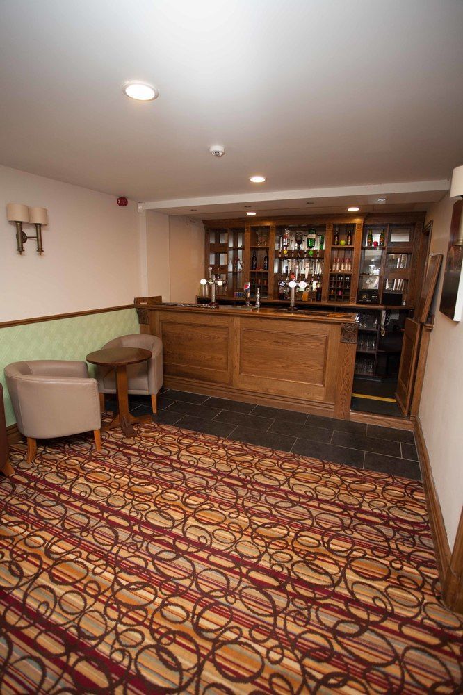 The Lamb & Flag 3*